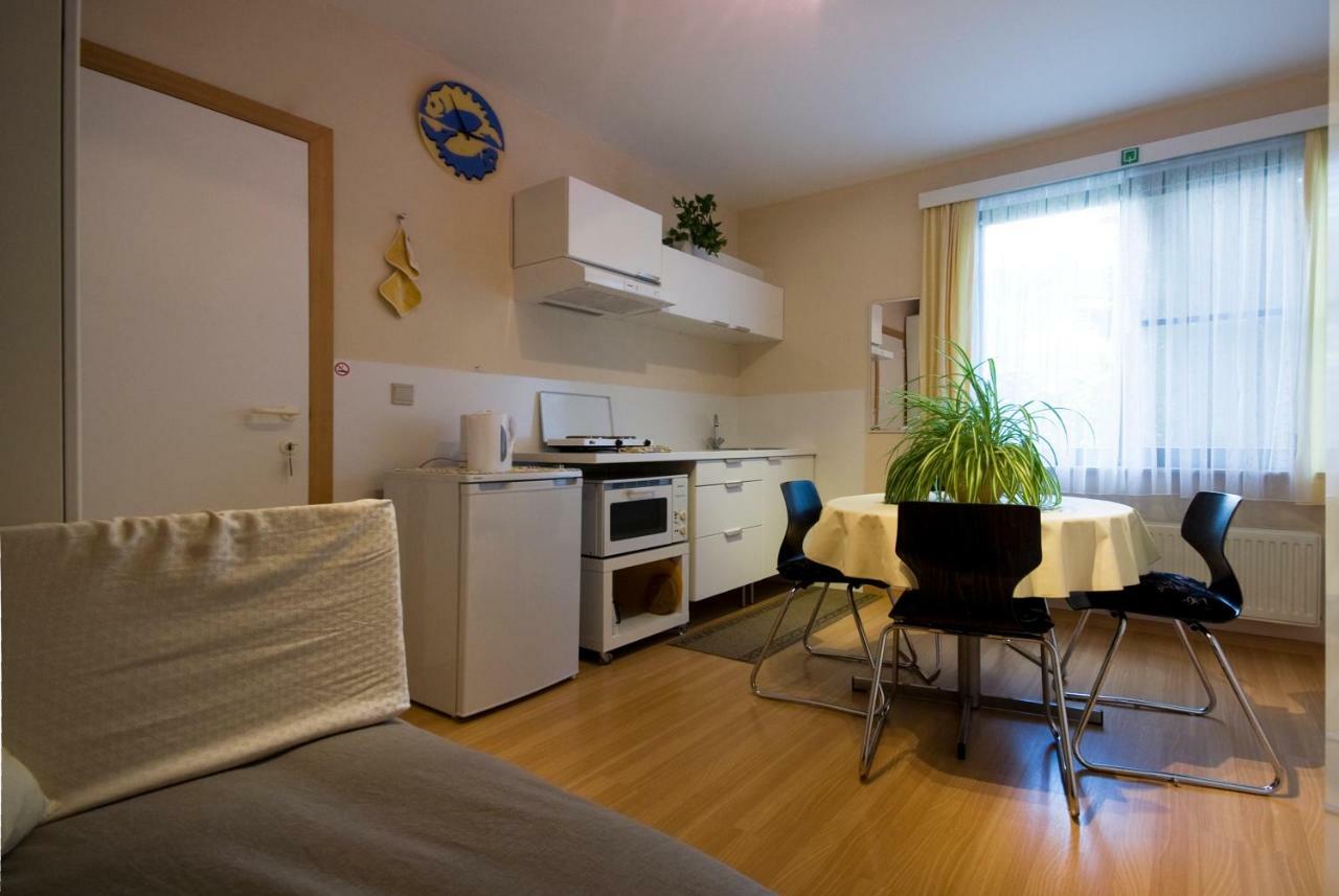 Aan De Vaart Apartman Mechelen Kültér fotó